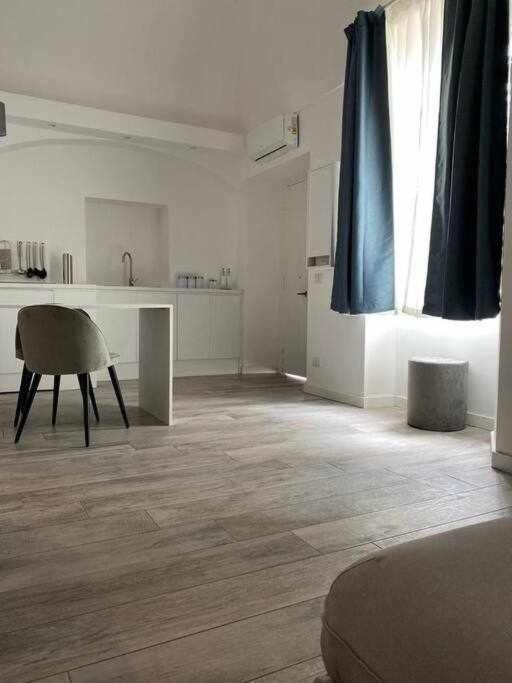 Soggiorno Tra Storia E Design La Domus Ercolano Dış mekan fotoğraf